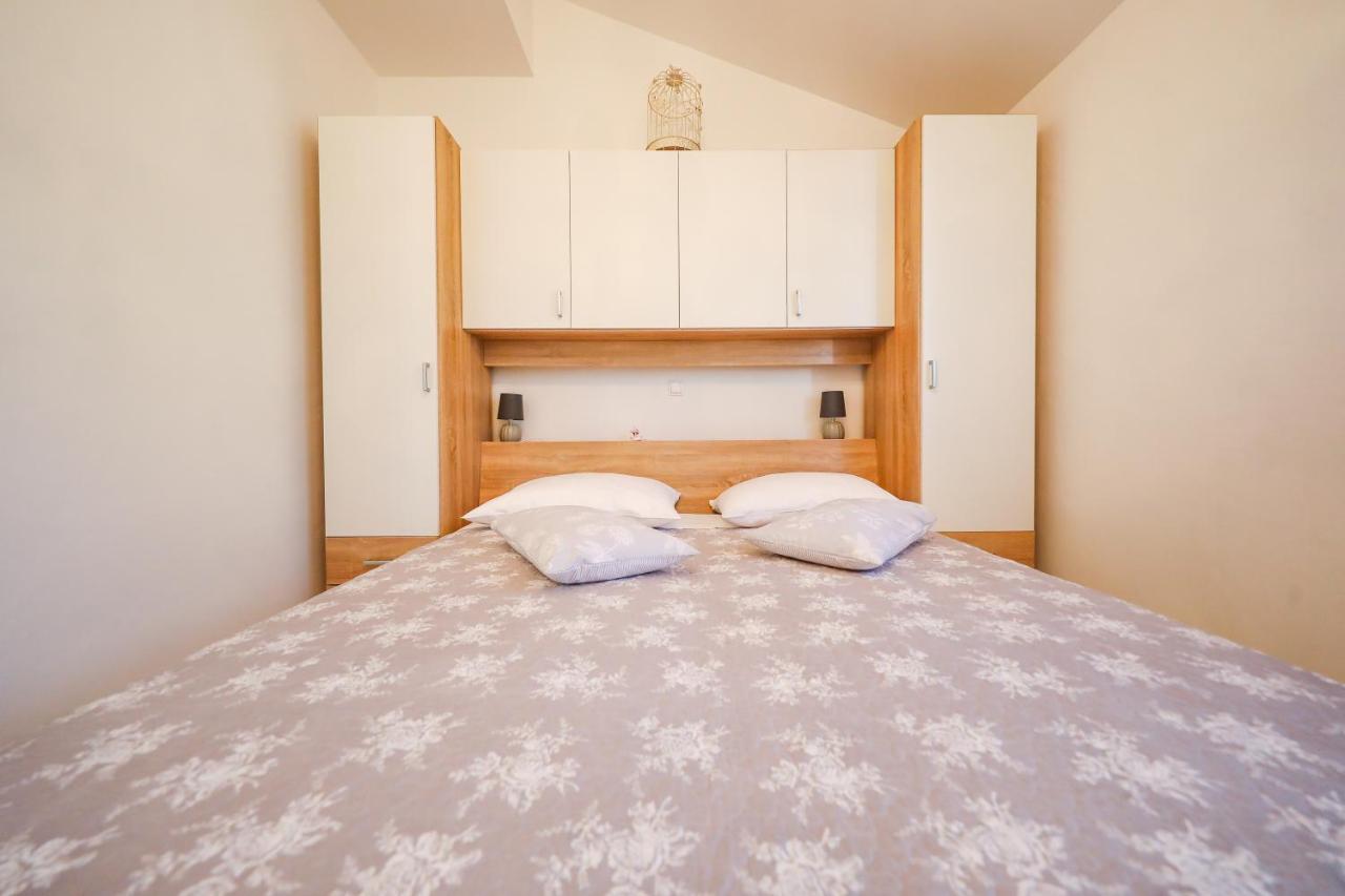 Poljana  Holiday Home Ana מראה חיצוני תמונה