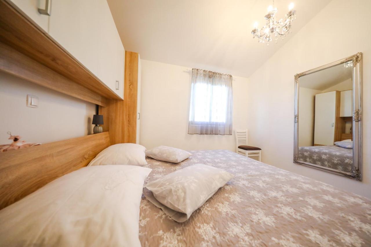 Poljana  Holiday Home Ana מראה חיצוני תמונה