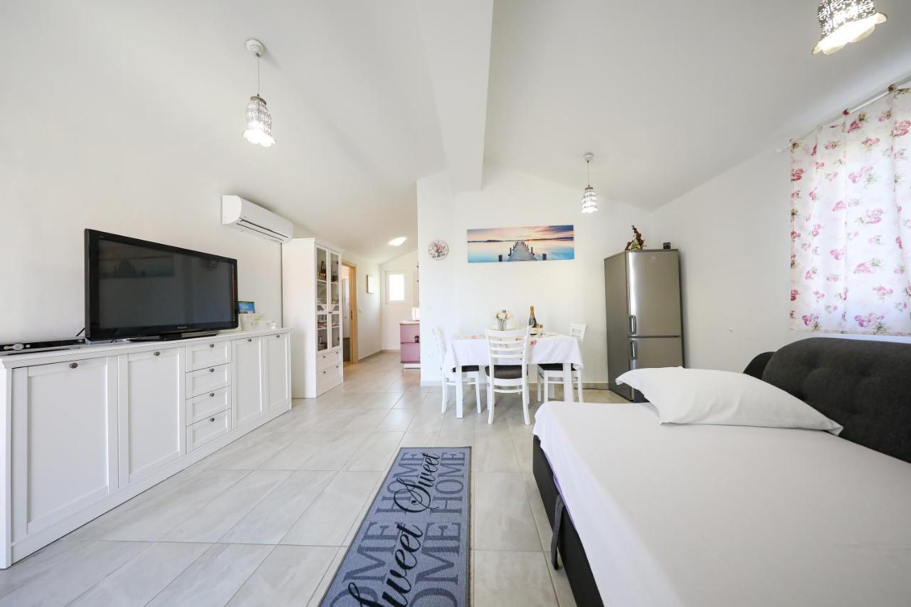 Poljana  Holiday Home Ana מראה חיצוני תמונה